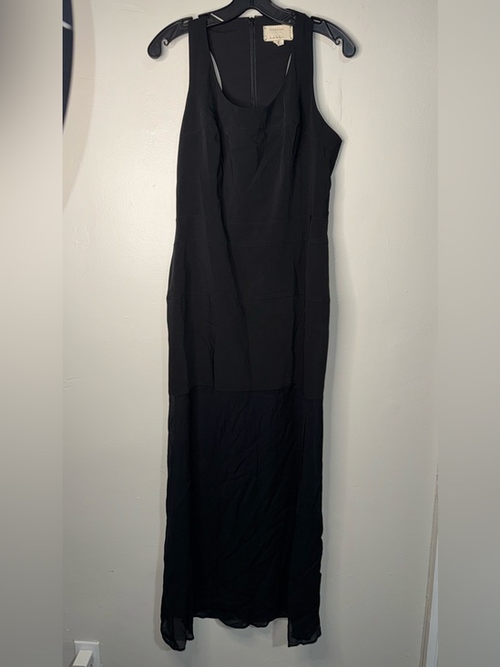 Artelier Nicole Miller Dresses & Skirts - Artelier Nicole Miller 100% Viscose Classic Black Maxi Dress with Scoop Neck